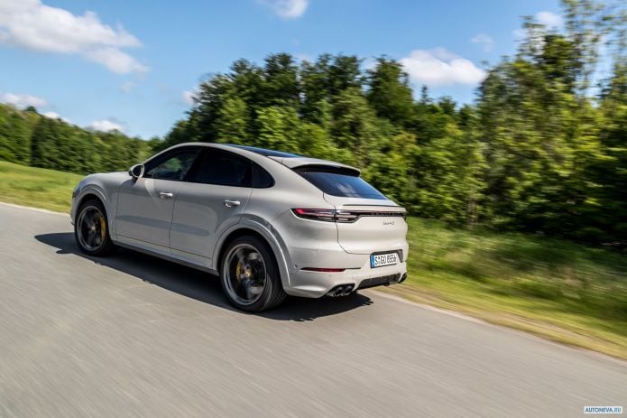 2020 Porsche Cayenne Coupe S Sport Design Package - фотография 6 из 22