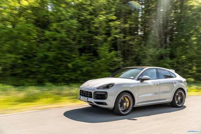 2020 Porsche Cayenne Coupe S Sport Design Package - фотография 7 из 22