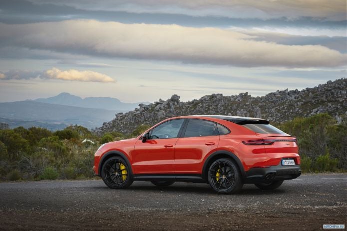 2020 Porsche Cayenne Coupe Sport Design Package - фотография 7 из 29 2020 Porsche Cayenne Coupe Sport Design Package - фотография 7 из 29