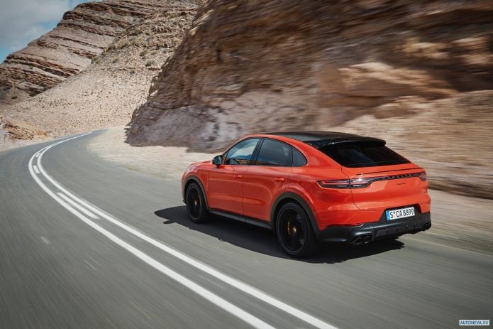 2020 Porsche Cayenne Coupe Sport Design Package - фотография 16 из 29