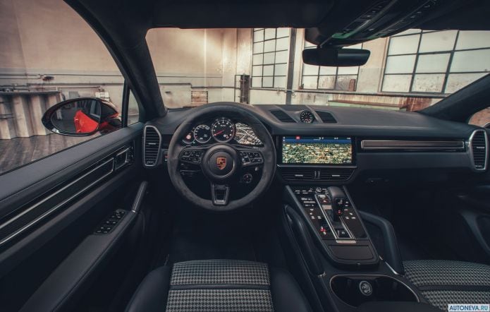 2020 Porsche Cayenne Coupe Turbo - фотография 23 из 40