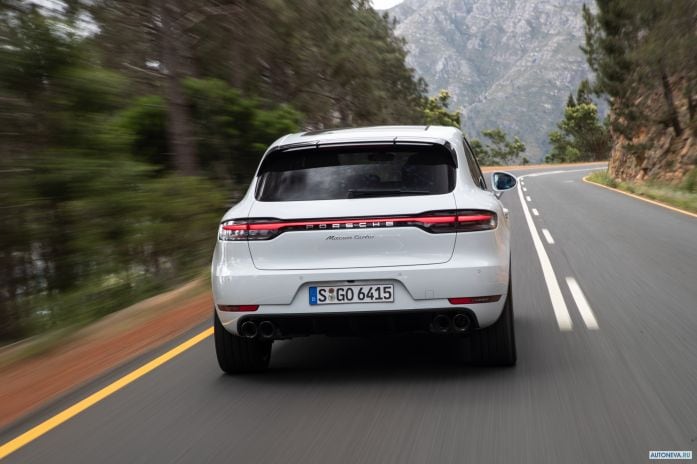 2020 Porsche Macan Turbo - фотография 26 из 40