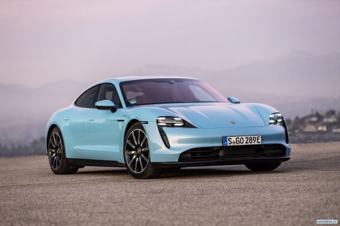 2020 Porsche Taycan 4S - фотография 12 из 40