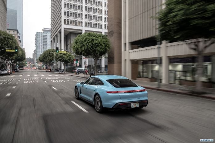 2020 Porsche Taycan 4S - фотография 16 из 40 2020 Porsche Taycan 4S - фотография 16 из 40