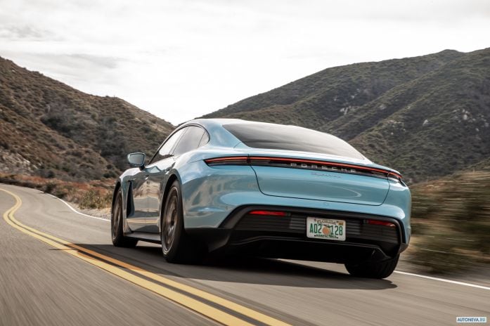 2020 Porsche Taycan 4S - фотография 17 из 40 2020 Porsche Taycan 4S - фотография 17 из 40