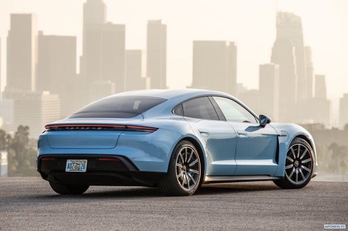 2020 Porsche Taycan 4S - фотография 18 из 40 2020 Porsche Taycan 4S - фотография 18 из 40