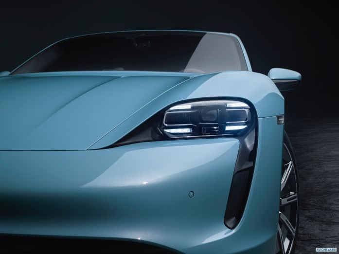 2020 Porsche Taycan 4S - фотография 37 из 40 2020 Porsche Taycan 4S - фотография 37 из 40