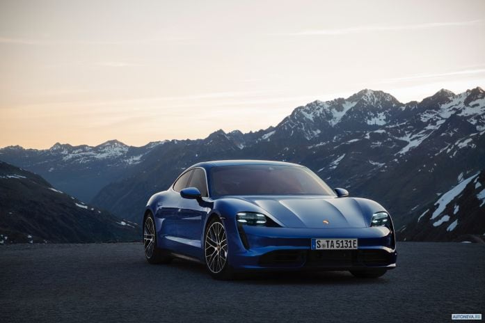 2020 Porsche Taycan Turbo - фотография 1 из 40 2020 Porsche Taycan Turbo - фотография 1 из 40