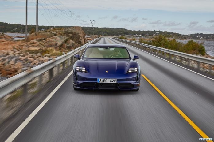 2020 Porsche Taycan Turbo - фотография 3 из 40 2020 Porsche Taycan Turbo - фотография 3 из 40