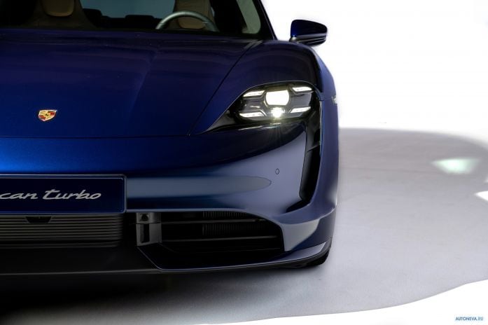 2020 Porsche Taycan Turbo - фотография 36 из 40 2020 Porsche Taycan Turbo - фотография 36 из 40