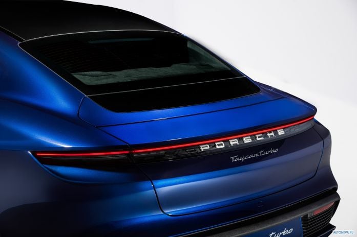 2020 Porsche Taycan Turbo - фотография 37 из 40 2020 Porsche Taycan Turbo - фотография 37 из 40
