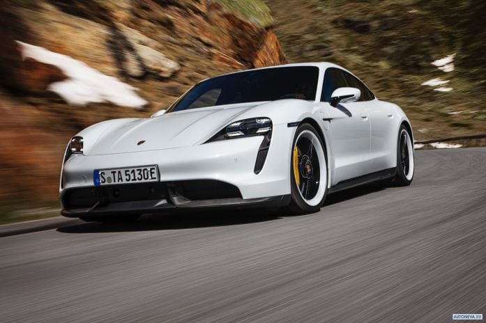 2020 Porsche Taycan Turbo S - фотография 13 из 40