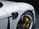 porsche_2020_taycan_turbo_s_038.jpg