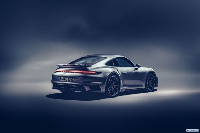 2021 Porsche 911 Turbo S - фотография 9 из 37