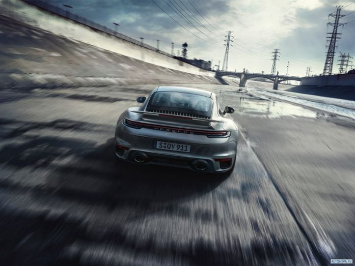 2021 Porsche 911 Turbo S - фотография 10 из 37 2021 Porsche 911 Turbo S - фотография 10 из 37