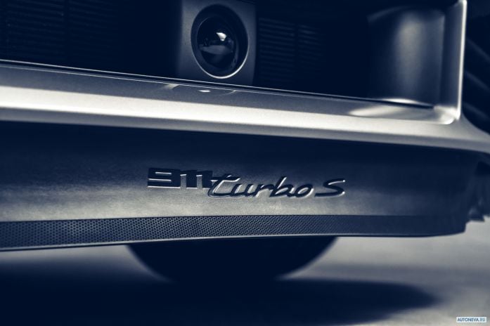 2021 Porsche 911 Turbo S - фотография 32 из 37 2021 Porsche 911 Turbo S - фотография 32 из 37