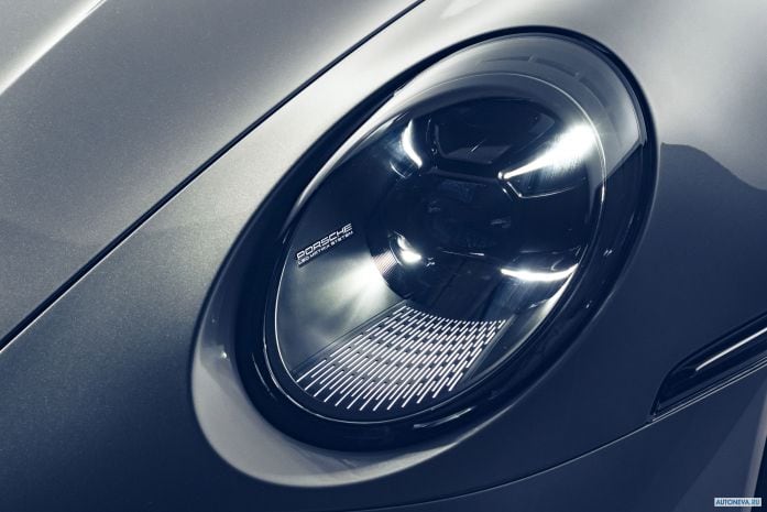 2021 Porsche 911 Turbo S - фотография 33 из 37 2021 Porsche 911 Turbo S - фотография 33 из 37
