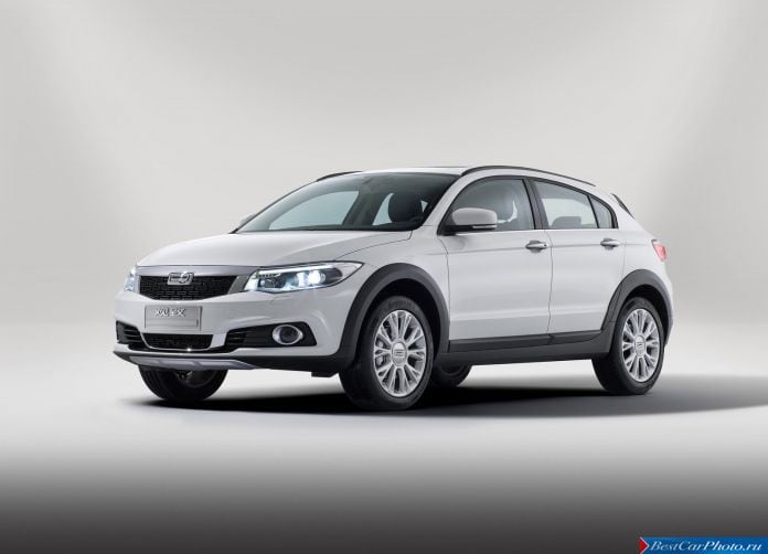 2015 Qoros 3 City SUV 1.6t - фотография 7 из 26