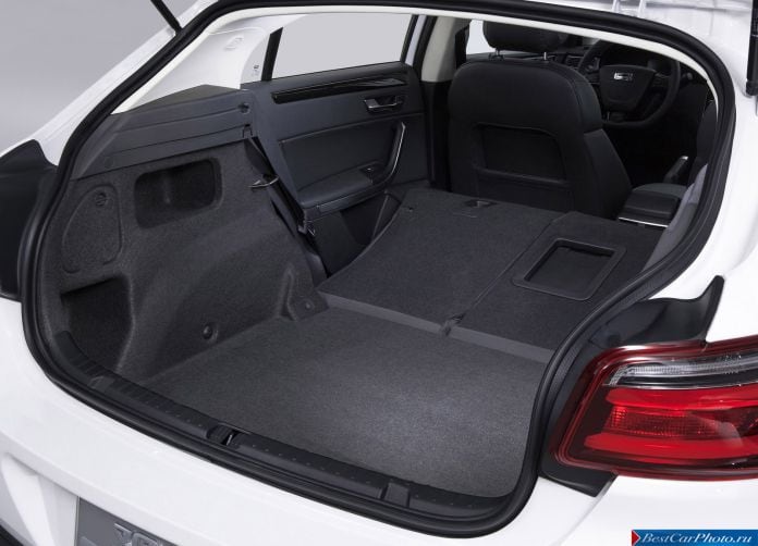 2015 Qoros 3 City SUV 1.6t - фотография 22 из 26