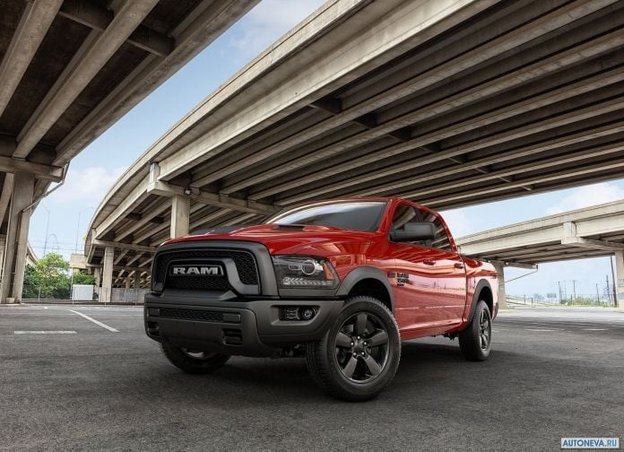 2019 Ram 1500 Classic Warlock - фотография 1 из 12