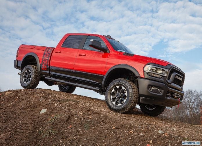 2019 Ram Power Wagon - фотография 7 из 50