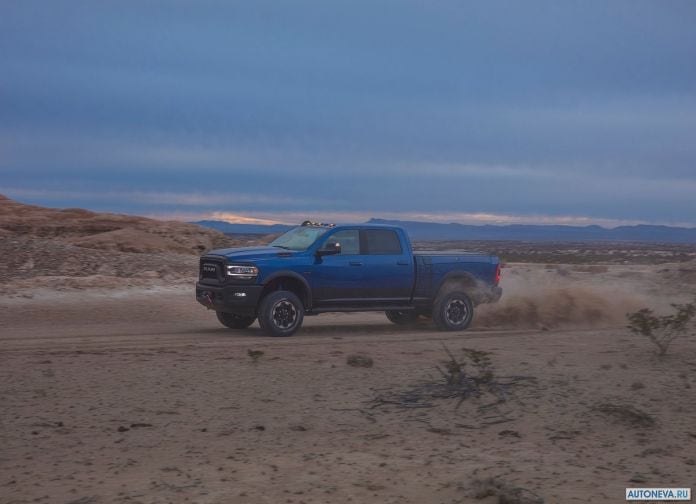 2019 Ram Power Wagon - фотография 18 из 50