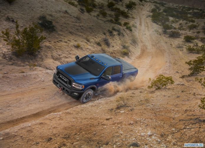 2019 Ram Power Wagon - фотография 19 из 50