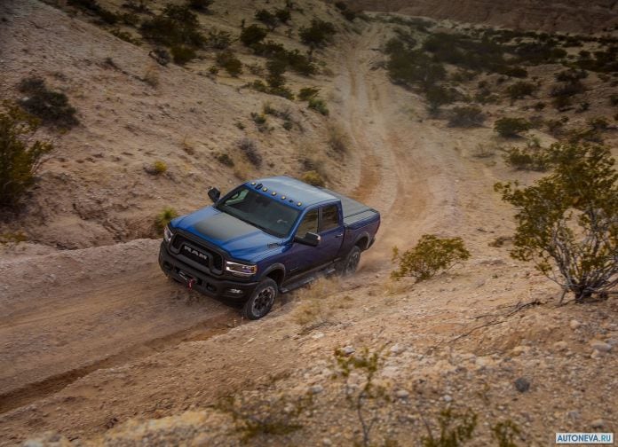 2019 Ram Power Wagon - фотография 20 из 50