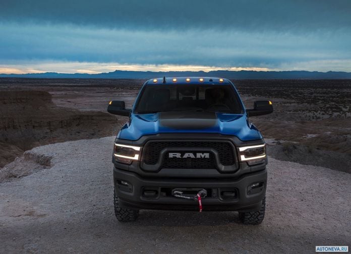 2019 Ram Power Wagon - фотография 31 из 50