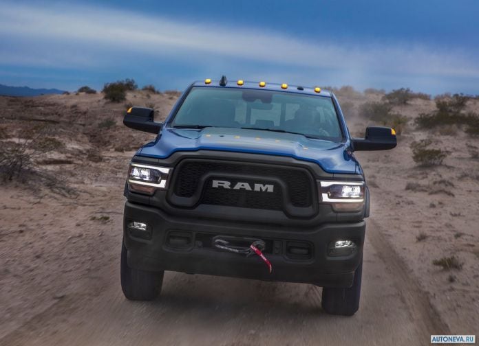 2019 Ram Power Wagon - фотография 33 из 50
