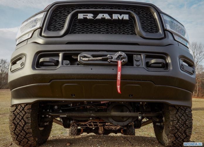 2019 Ram Power Wagon - фотография 35 из 50