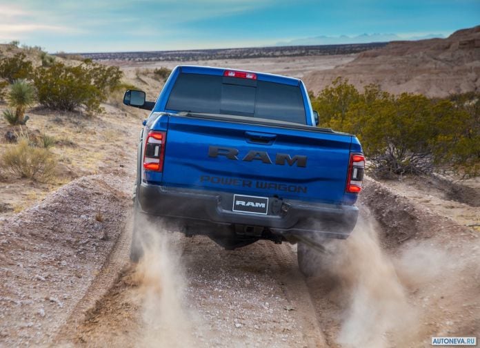 2019 Ram Power Wagon - фотография 38 из 50