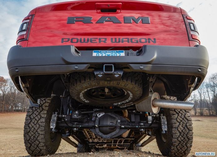 2019 Ram Power Wagon - фотография 40 из 50