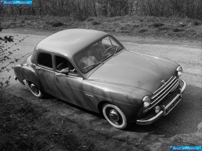 1951 Renault Fregate - фотография 2 из 2 1951 Renault Fregate - фотография 2 из 2