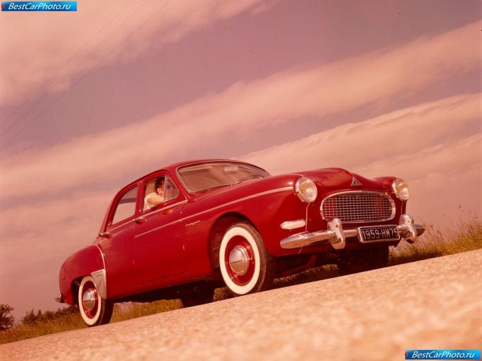 1959 Renault Fregate - фотография 1 из 1