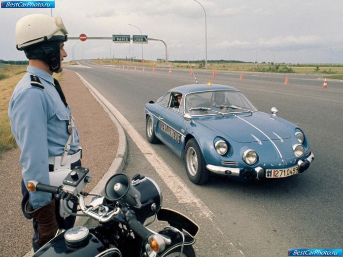 1970 Renault Alpine A 110 - фотография 1 из 3