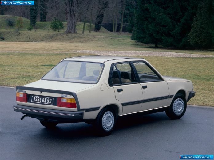 1984 Renault 18 Tl Type 2 - фотография 2 из 2
