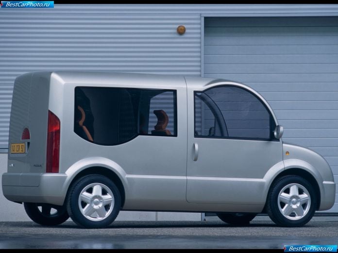 2000 Renault Modus Concept - фотография 2 из 2