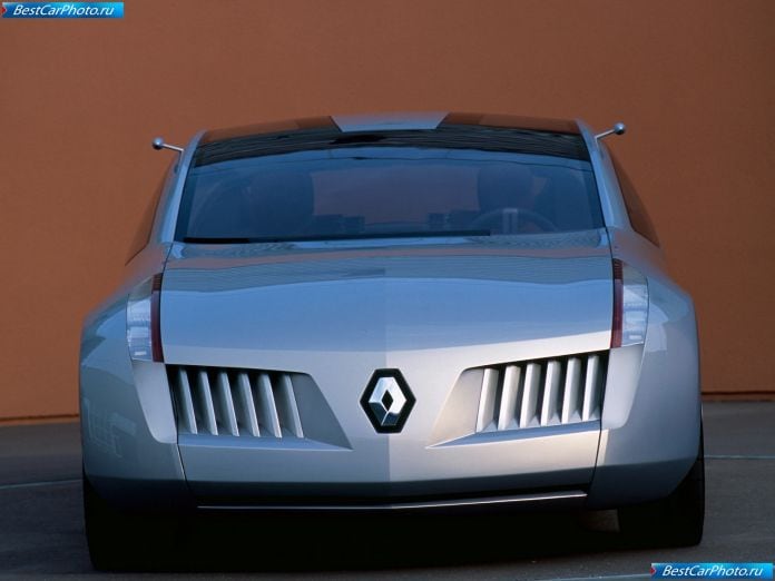 2001 Renault Talisman Concept - фотография 11 из 15 2001 Renault Talisman Concept - фотография 11 из 15