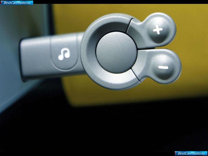 2002 Renault Ellypse Concept - фотография 29 из 39 2002 Renault Ellypse Concept - фотография 29 из 39