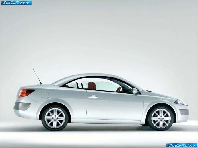 2003 Renault Megane Ii Coupecabriolet - фотография 12 из 15 2003 Renault Megane Ii Coupecabriolet - фотография 12 из 15