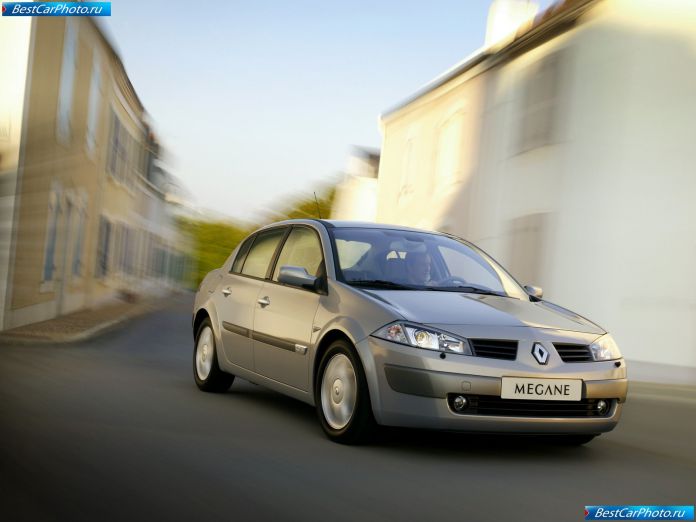 2003 Renault Megane Ii Saloon - фотография 1 из 27 2003 Renault Megane Ii Saloon - фотография 1 из 27