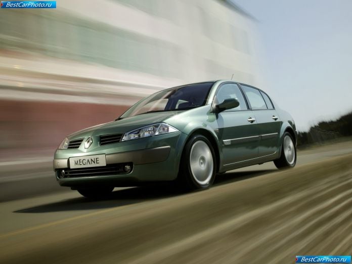 2003 Renault Megane Ii Saloon - фотография 2 из 27 2003 Renault Megane Ii Saloon - фотография 2 из 27