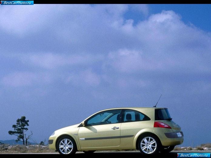 2003 Renault Megane Ii Sport Hatch - фотография 8 из 23
