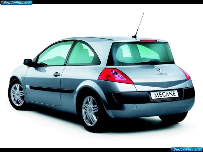 2003 Renault Megane Ii Sport Hatch - фотография 12 из 23