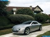 renault_2004-fluence_concept_1600x1200_002.jpg