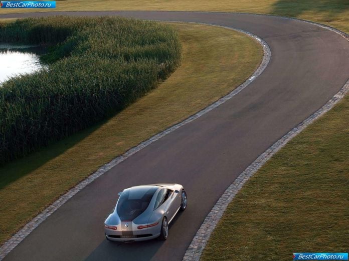 2004 Renault Fluence Concept - фотография 31 из 82 2004 Renault Fluence Concept - фотография 31 из 82
