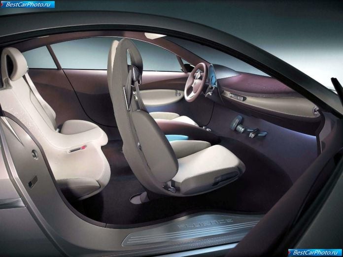 2004 Renault Fluence Concept - фотография 53 из 82 2004 Renault Fluence Concept - фотография 53 из 82