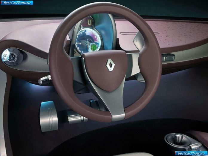 2004 Renault Fluence Concept - фотография 56 из 82 2004 Renault Fluence Concept - фотография 56 из 82