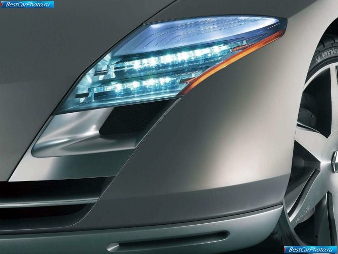 2004 Renault Fluence Concept - фотография 63 из 82 2004 Renault Fluence Concept - фотография 63 из 82